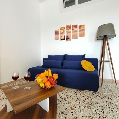 Oasis Apartments Περίσσα Εξωτερικό φωτογραφία