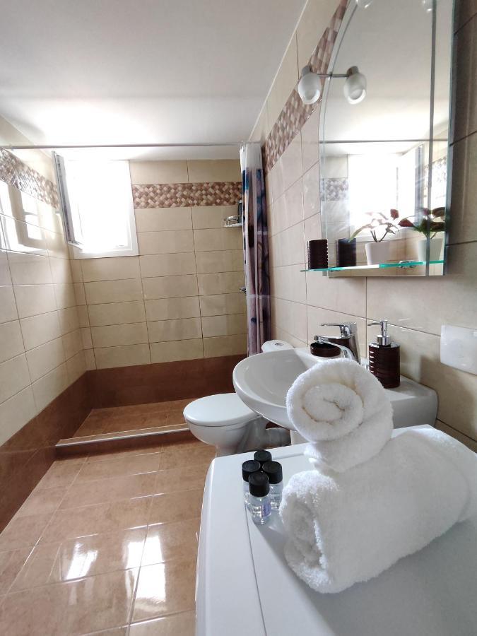 Oasis Apartments Περίσσα Εξωτερικό φωτογραφία