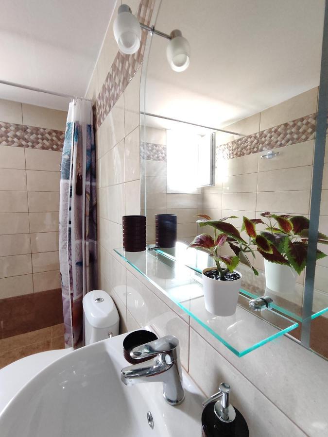 Oasis Apartments Περίσσα Εξωτερικό φωτογραφία