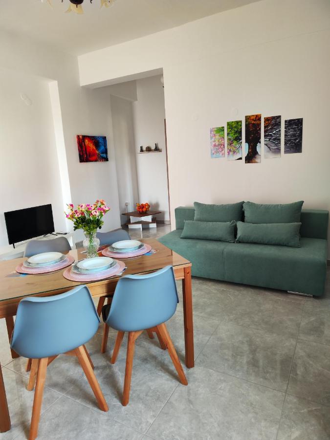 Oasis Apartments Περίσσα Εξωτερικό φωτογραφία