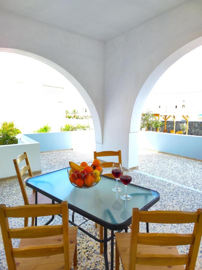 Oasis Apartments Περίσσα Εξωτερικό φωτογραφία