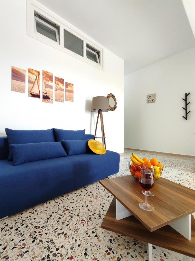 Oasis Apartments Περίσσα Εξωτερικό φωτογραφία